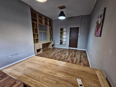 Faleza Nord, spatii birouri, zona linistita