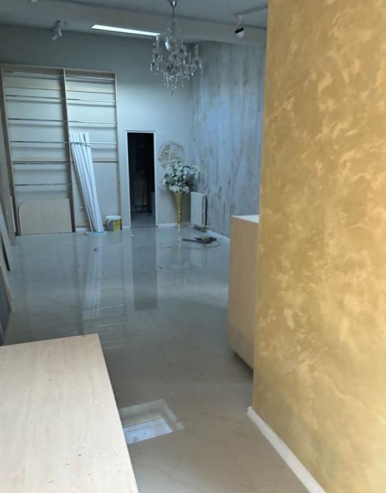 Ultracentral - spatiu comercial, 130 mp., vad comercial, cladire individuala