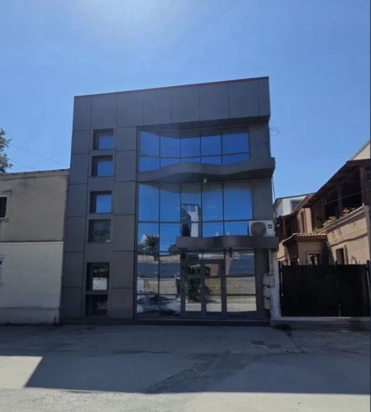Ultracentral, spatiu IDEAL BIROURI/SERVICII, 320 mp.