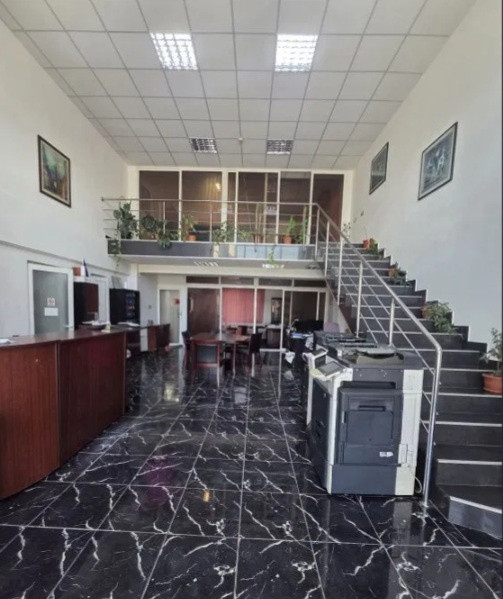 Ultracentral, spatiu IDEAL BIROURI/SERVICII, 320 mp.