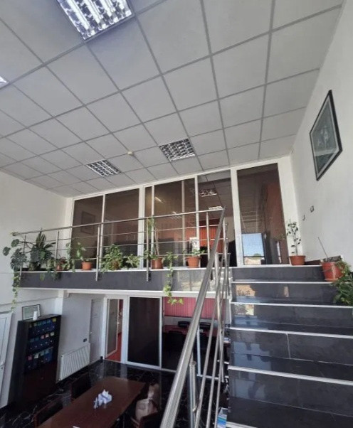 Ultracentral, spatiu IDEAL BIROURI/SERVICII, 320 mp.