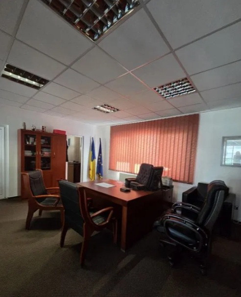 Ultracentral, spatiu IDEAL BIROURI/SERVICII, 320 mp.