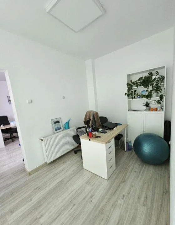 Ultracentral, imobil D+P+1, 200 mp., 12 camere, IDEAL BIROURI