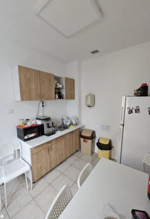 Ultracentral, imobil D+P+1, 200 mp., 12 camere, IDEAL BIROURI