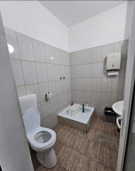 Ultracentral, imobil D+P+1, 200 mp., 12 camere, IDEAL BIROURI