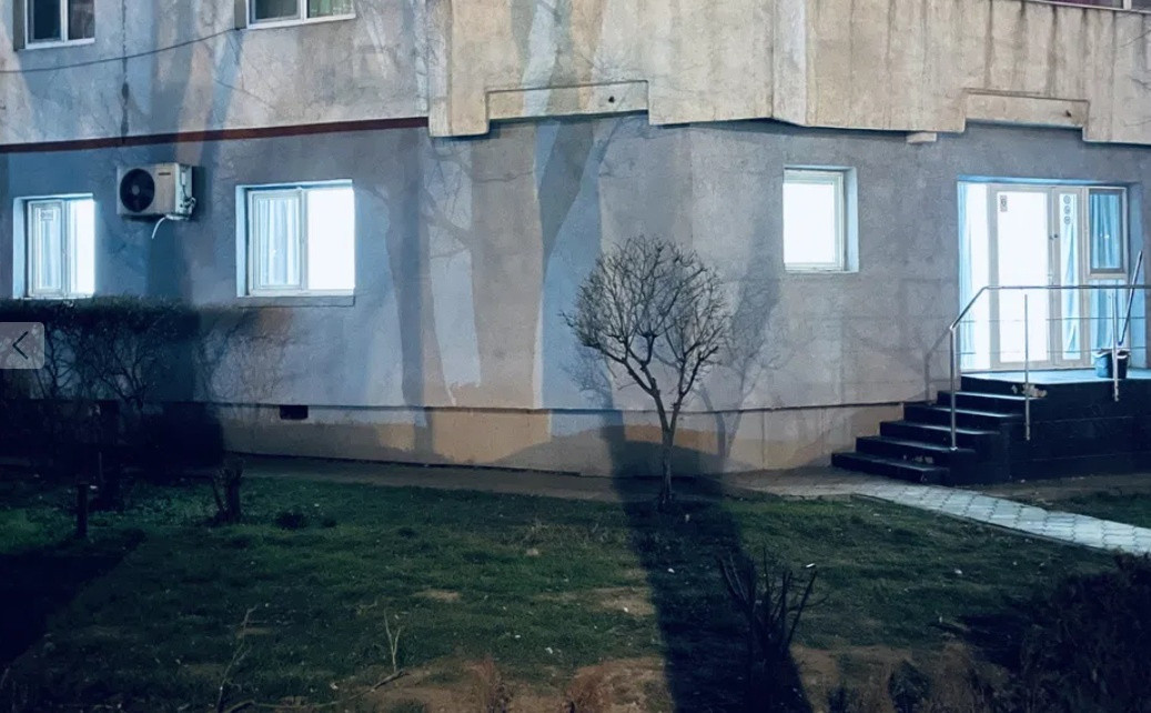 Dacia - stradal, spatiu stradal, 64 mp.
