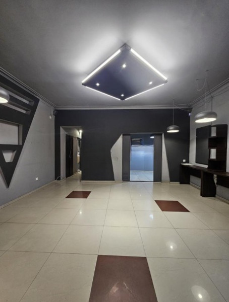 Capitol, spatiu IDEAL BIROURI, 4 camere, 90 mp.