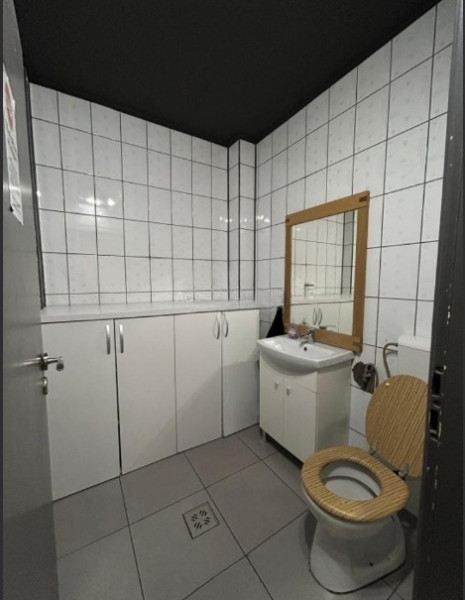 Capitol, spatiu IDEAL BIROURI, 4 camere, 90 mp.