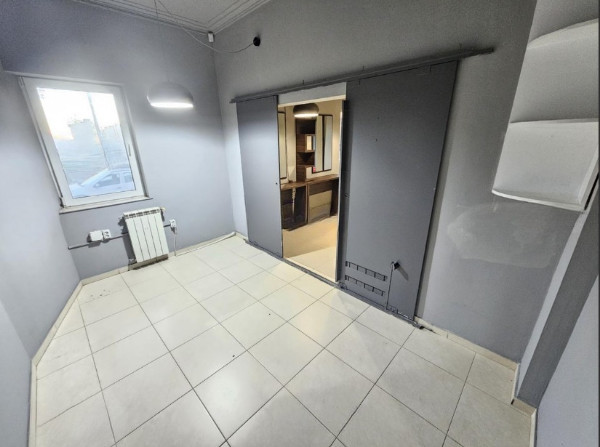 Capitol, spatiu IDEAL BIROURI, 4 camere, 90 mp.