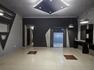 Capitol, spatiu IDEAL BIROURI, 4 camere, 90 mp.