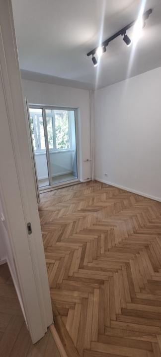 Ultracentral, spatiu birou, 3 camere, renovat 2026