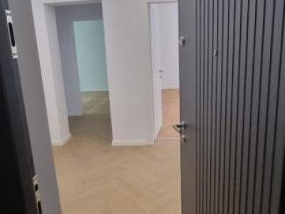 Ultracentral, spatiu birou, 3 camere, renovat 2026