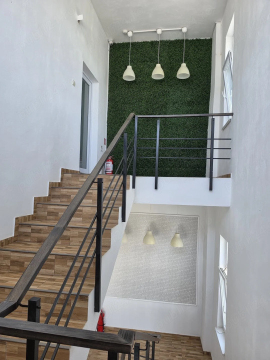 Zona Industriala - Interioare, spatiu birouri, 75 mp., parcare proprie