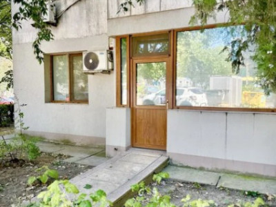 Tomis III, spatiu comercial 52 mp.
