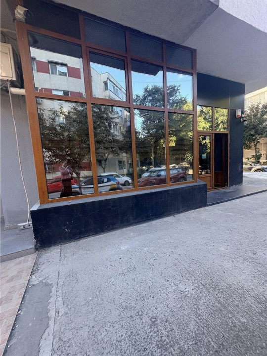 Casa de Cultura - spatiu comercial, 47 mp., amenajat