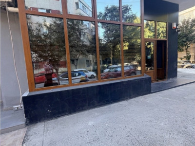 Casa de Cultura - spatiu comercial, 47 mp., amenajat