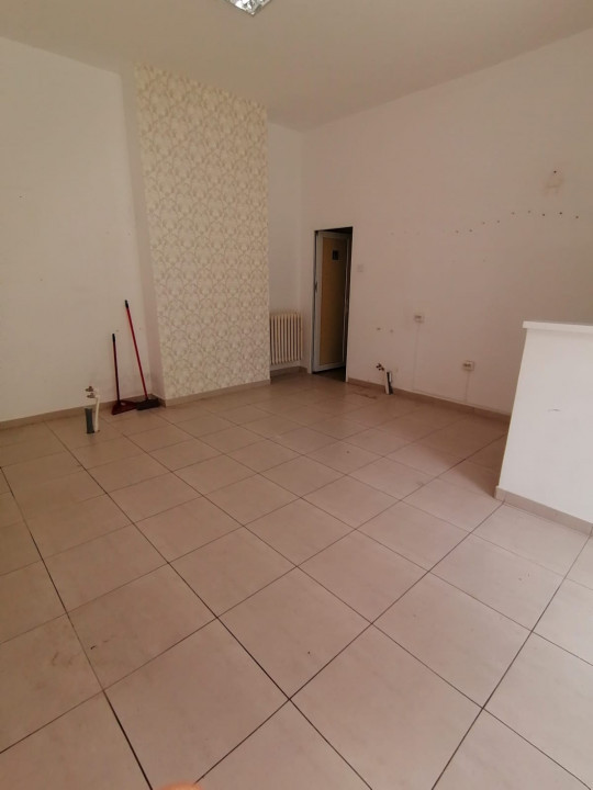 Tomis II, SPATIU COMERCIAL - IDEAL SALON BEAUTY,  26 mp.
