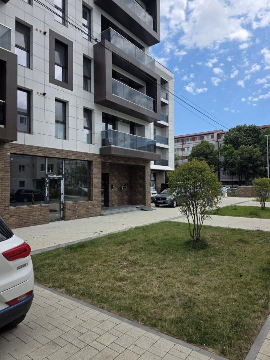 Primo - spatiu comercial nou, 85 mp.
