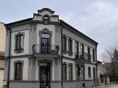 ULTRACENTRAL - spatiu birouri cu iz interbelic, 160 mp.,