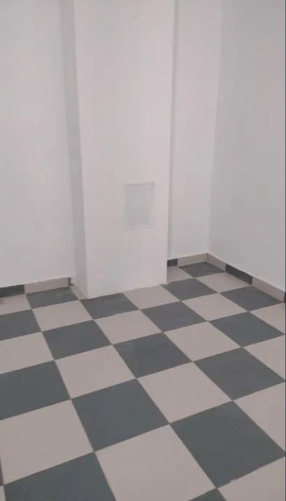 Gara, spatiu comercial 78 mp.