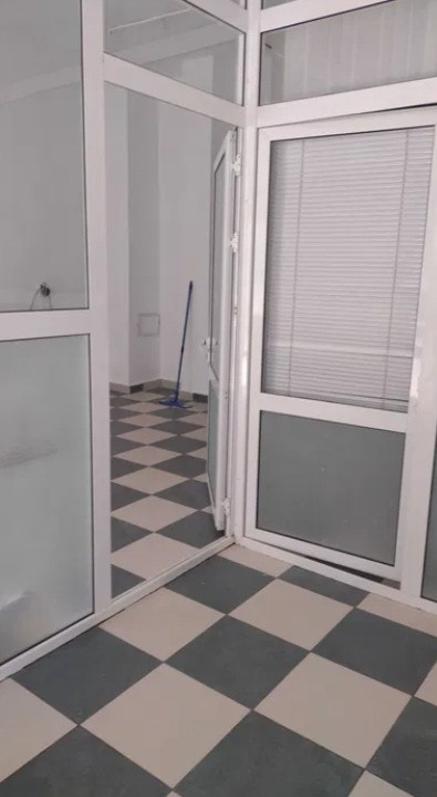 Gara, spatiu comercial 78 mp.
