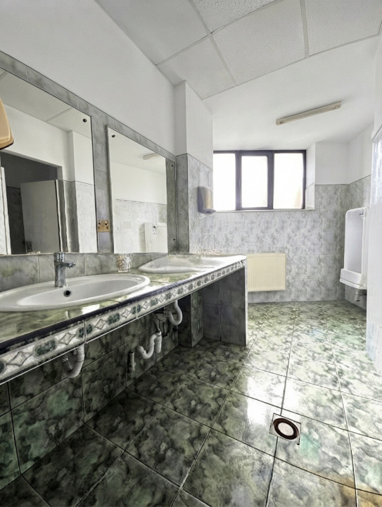 Bd Mamaia, spatiu birouri, 160 mp.