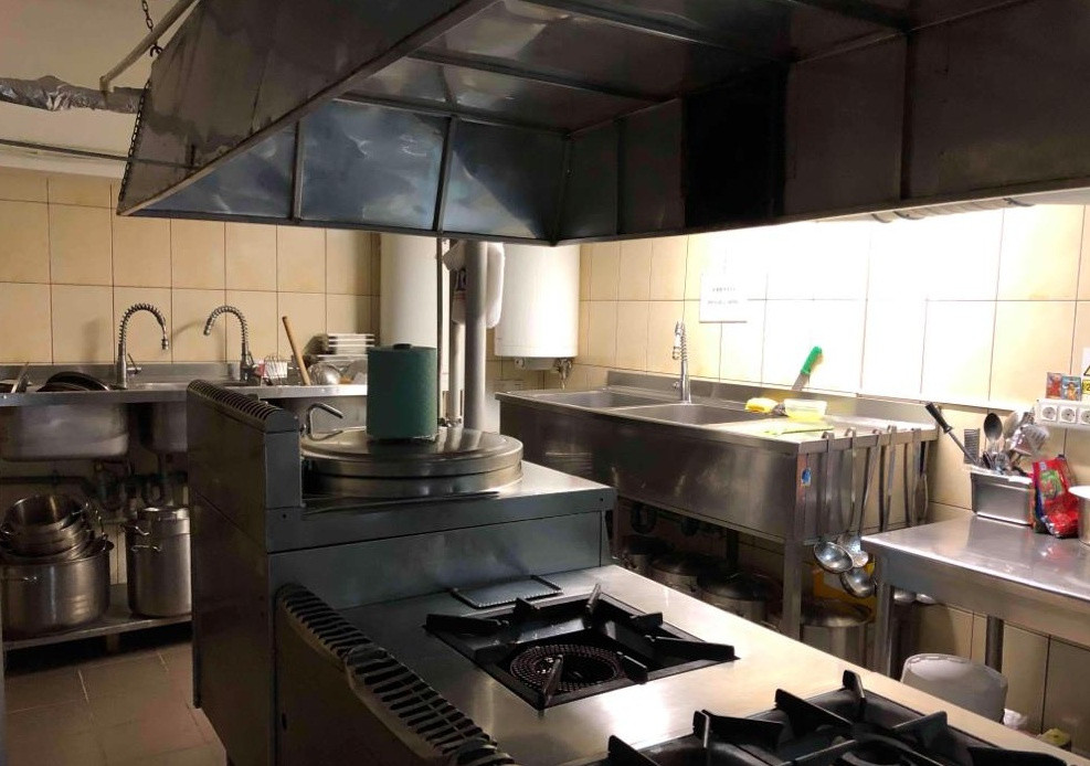 Inel II - spatiu comercial Horeca, 170 mp., echipat inetgral