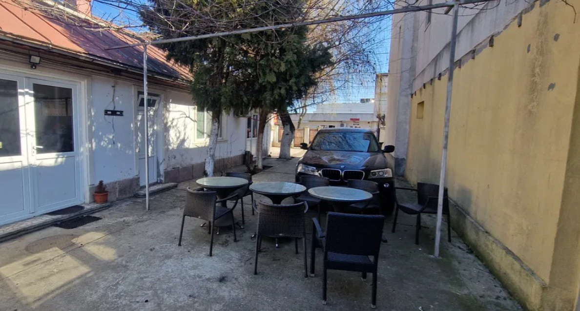 Inel II - Marvimex - spațiu comercial 140 mp + curte 350 mp.
