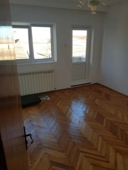 Tomis II, P+1+M, 5 camere, ideal activitati profesionale