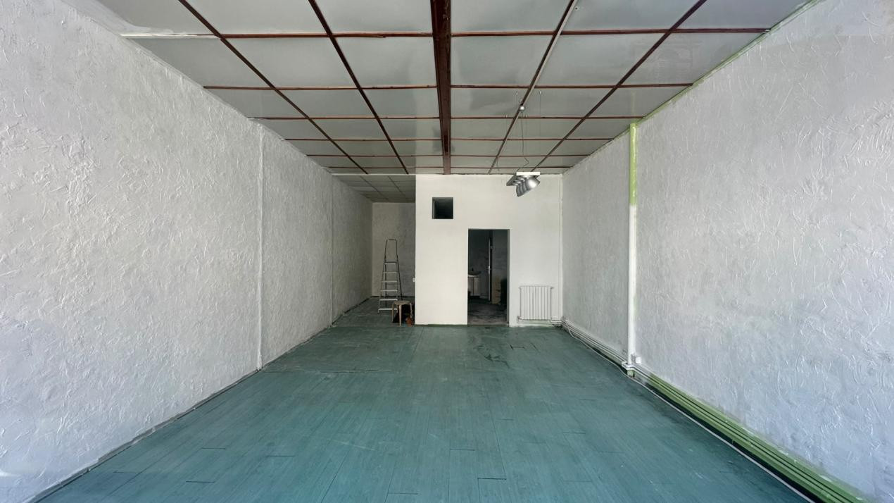 Ultracentral, spatiu comercial 52 mp., stradal