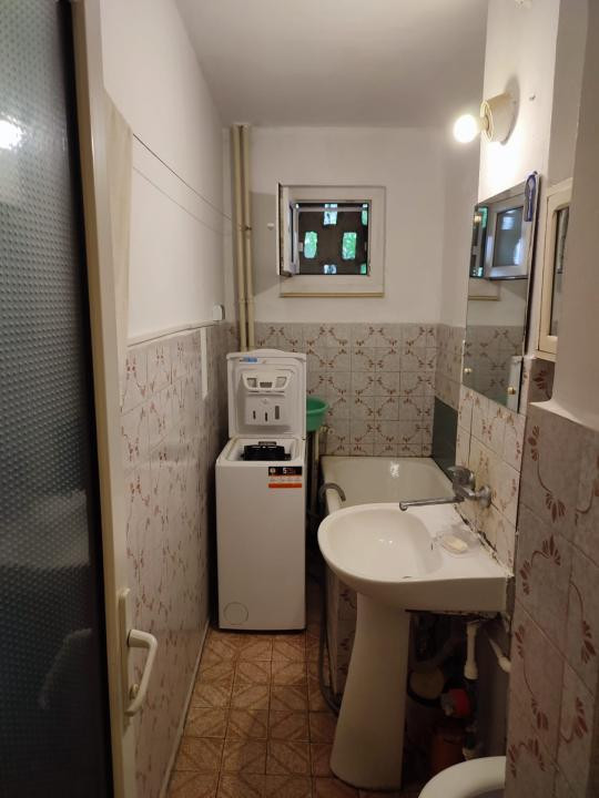 Tomis Nord - Ciresica, 3 camere, parter, liber