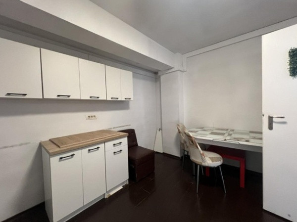 Trocadero, imobil D+P+3, IDEAL CLINICA/GRADINITA/BIROURI, 620 mp.