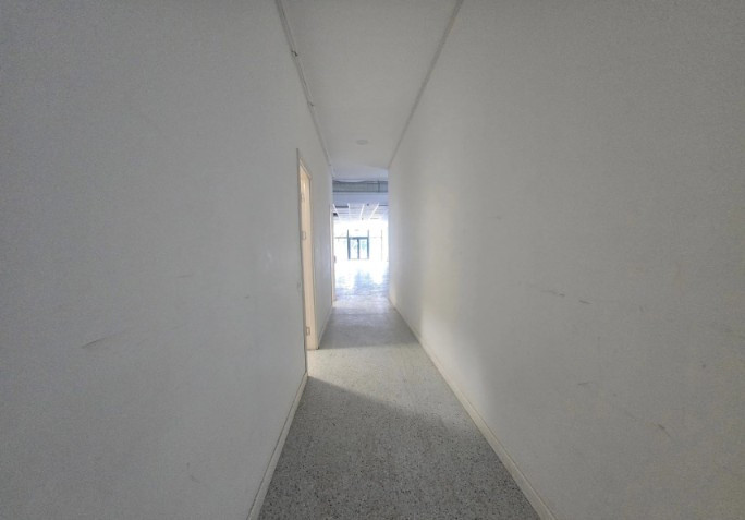 Far - Bd. 1 Mai, spatiu comercial 190 mp.