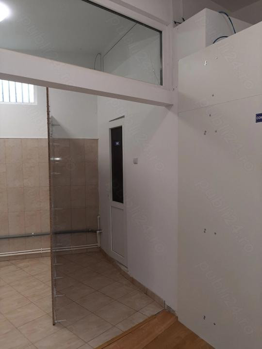 Tomis III - Scoala 7 - spatiu comercial 57 mp.