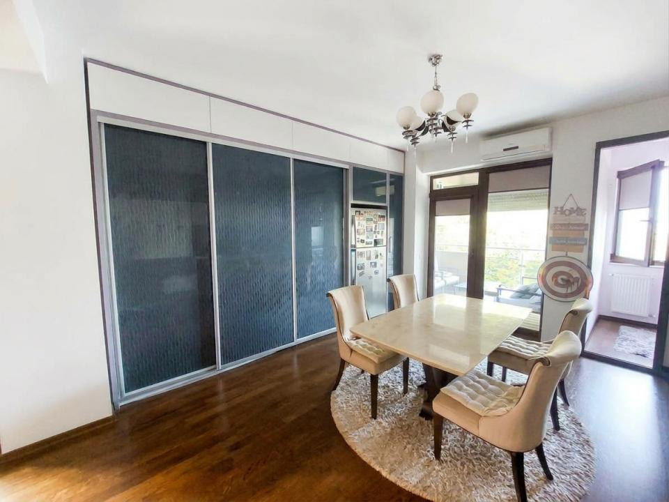 Trocadero - apartament 2 camere de vânzare ,70 mp., mobilat/utilat integral