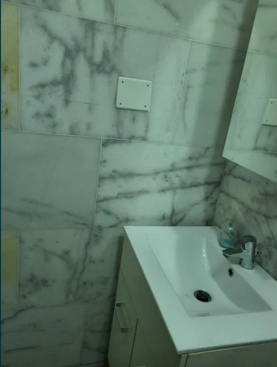 Trocadero, spatiu IDEAL BIROURI, 3 camere + oficiu, 85 mp.