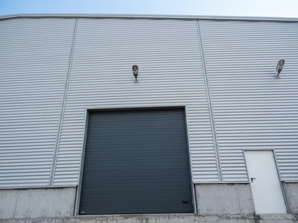 Varianta - DN3C - hala 625 mp., 200 kw, 2 cai de acces